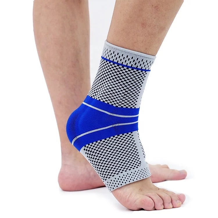 Ankle Brace For Sprains, Strains, Fractures, Achilles Tendonitis & Heel Pain Silicon